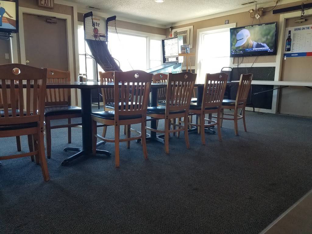 Double Eagle Clubhouse Grille | restaurant | 1724 Nuttman Ave, Decatur, IN 46733, USA | 2607248777 OR +1 260-724-8777