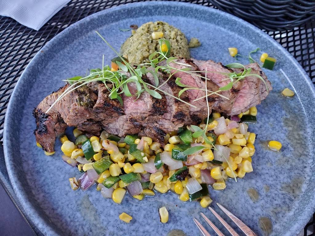 ROCO | restaurant | 10164 Donner Pass Rd, Truckee, CA 96161, USA | 5305876274 OR +1 530-587-6274