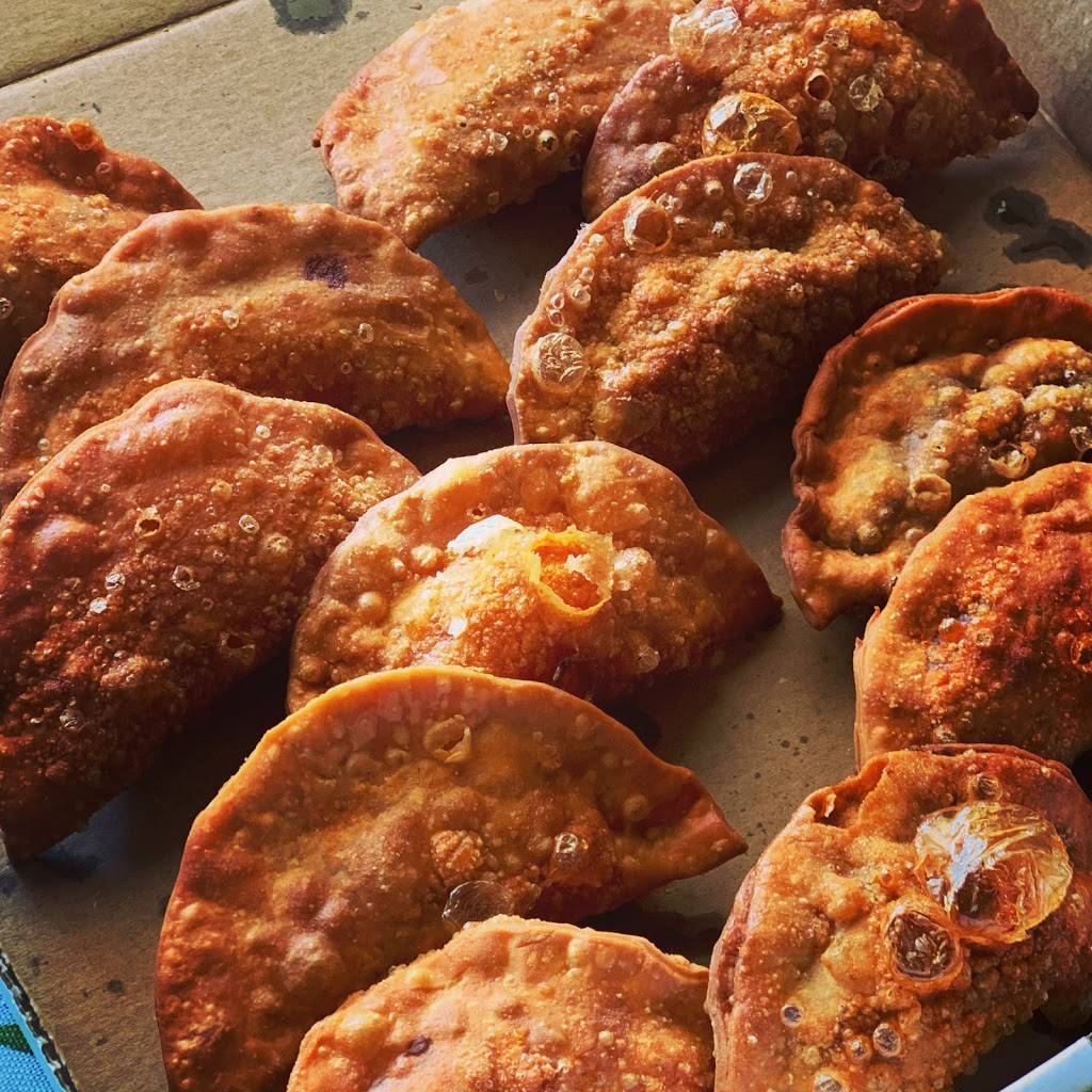 Café Mamajuana | restaurant | 88 Oak St, Burlington, VT 05401, USA | 8023168128 OR +1 802-316-8128