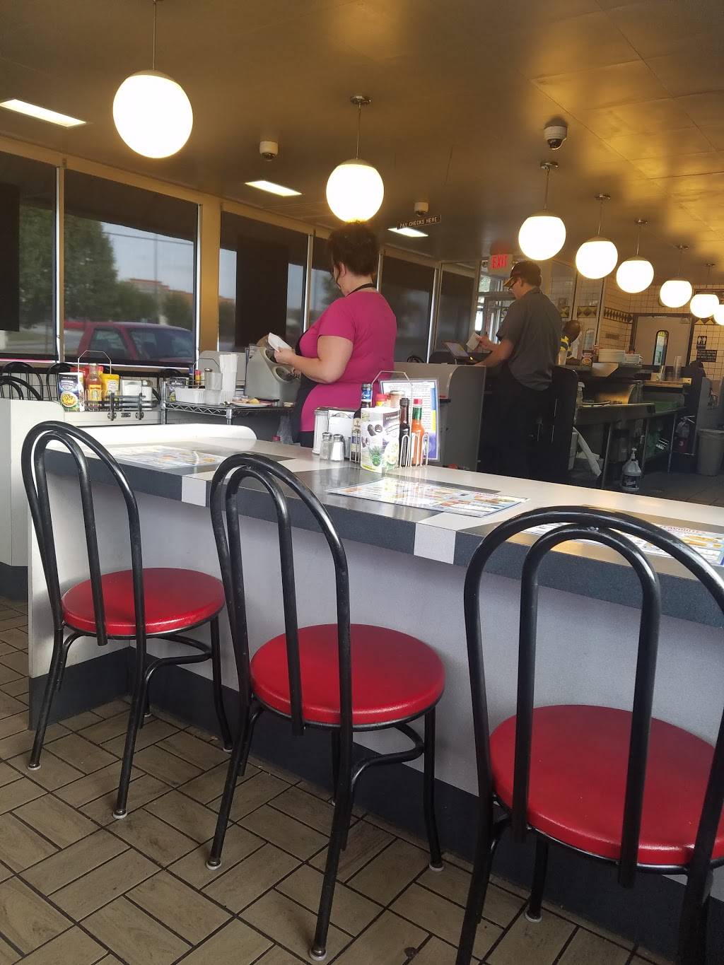 Waffle House | meal takeaway | 2330 E Morris Blvd, Morristown, TN 37813, USA | 4233187040 OR +1 423-318-7040