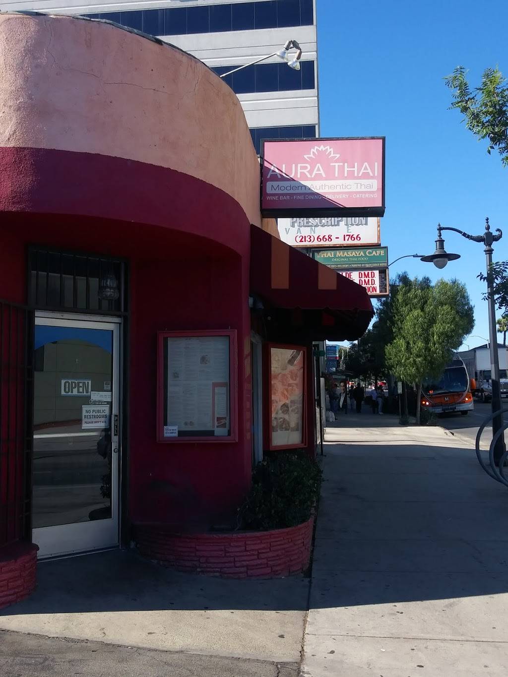 Aura Thai | restaurant | 1415 N Vermont Ave, Los Angeles, CA 90027, USA | 3239069914 OR +1 323-906-9914