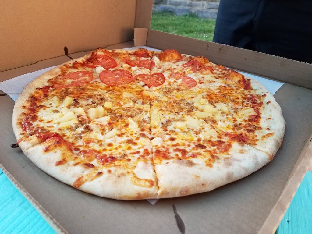 Paddlers Pizza | restaurant | 15 Sherman St, Ohiopyle, PA 15470, USA | 7243298888 OR +1 724-329-8888