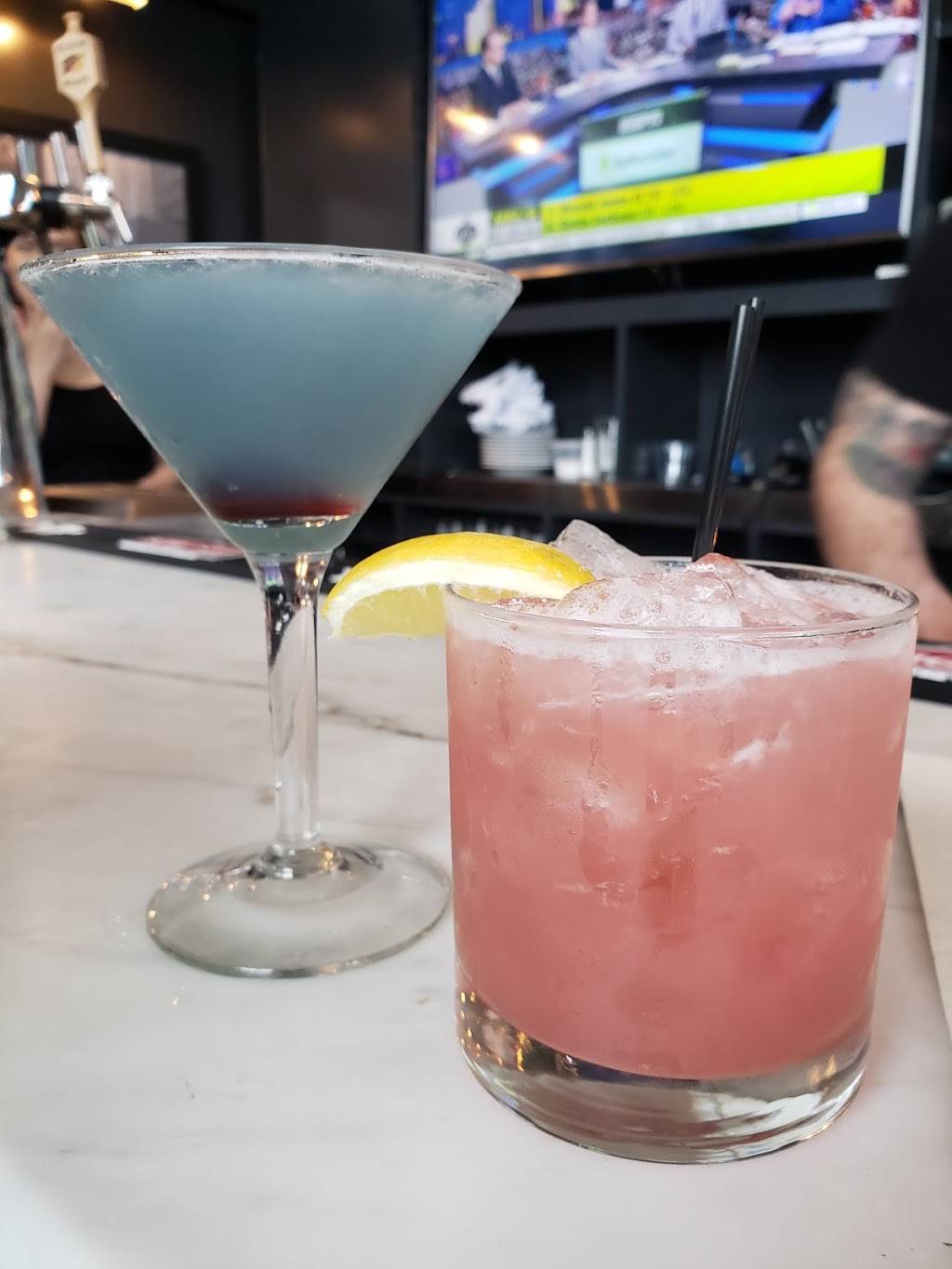 Pharmacie Liquor Bar | restaurant | 398 Bloomfield Ave, Montclair, NJ 07042, USA | 9739685303 OR +1 973-968-5303