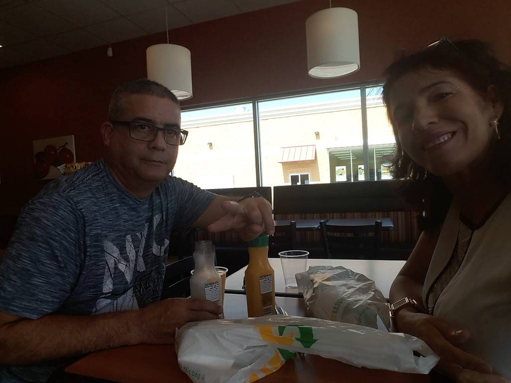 Subway Restaurants | restaurant | B, 802 Rankin Rd Space 1, Houston, TX 77073, USA | 2816454455 OR +1 281-645-4455