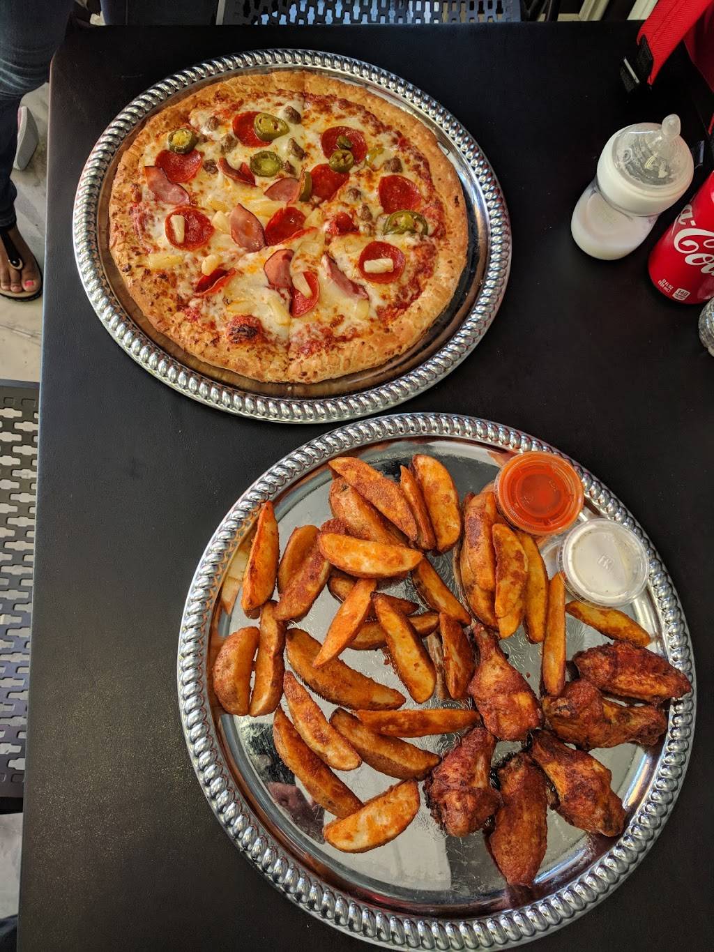 Pizza Bandit | restaurant | 6201 Whittier Blvd, East Los Angeles, CA 90022, USA | 3233149352 OR +1 323-314-9352