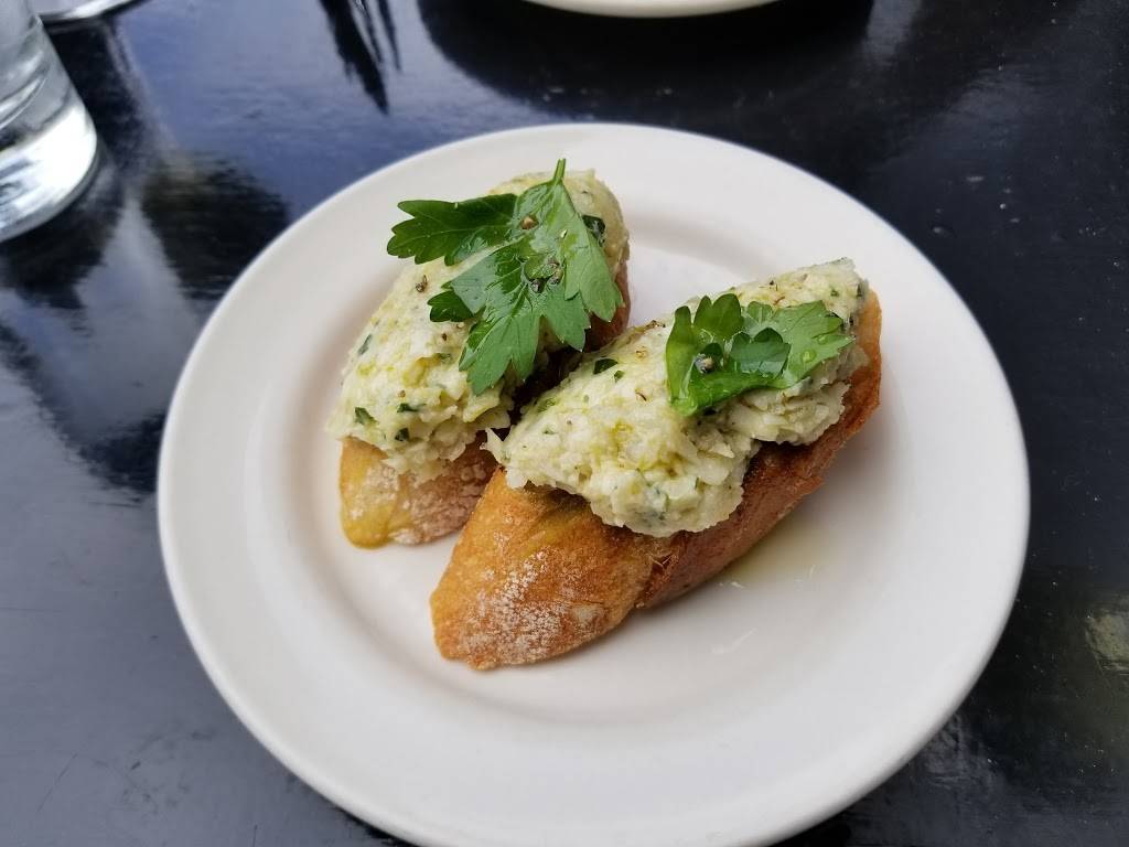 Frankies 570 Spuntino | restaurant | 570 Hudson St, New York, NY 10014, USA | 2129240818 OR +1 212-924-0818