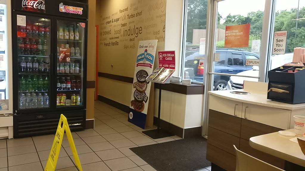 Dunkin | bakery | 701 S Kings Dr, Charlotte, NC 28204, USA | 7043312940 OR +1 704-331-2940