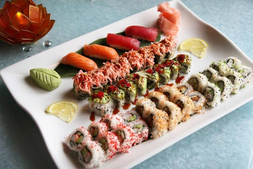 Koko Sushi Bar & Lounge | night club | 301 N Adams St, Green Bay, WI 54301, USA | 9205445097 OR +1 920-544-5097
