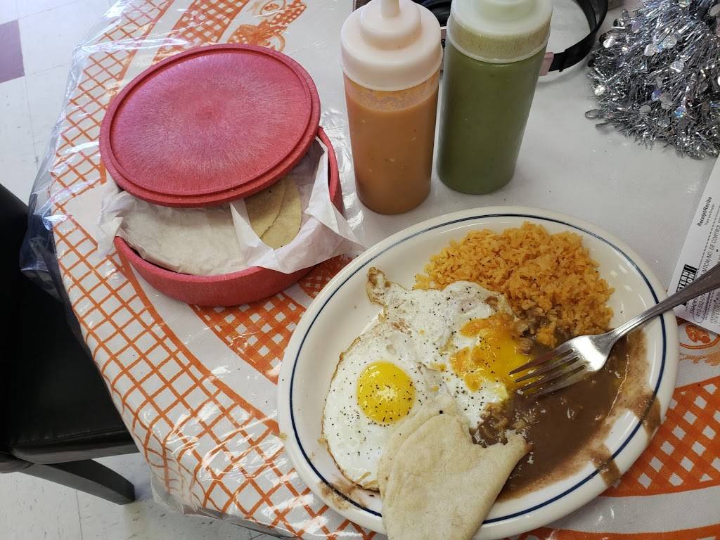 Super Tortas Y Refresqueria | restaurant | 507 S Danville St, Willis, TX 77378, USA | 9367018369 OR +1 936-701-8369