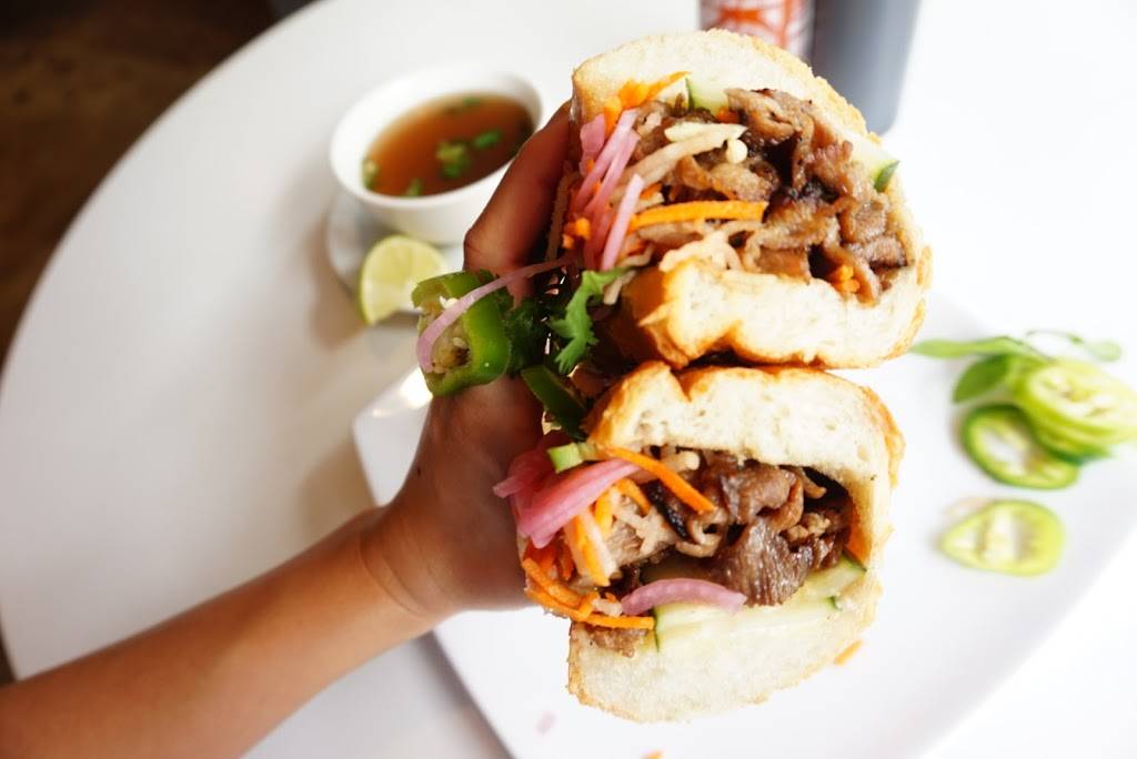 Pho Saigon Pearl | Los Angeles | cafe | 519 S Fairfax Ave, Los Angeles, CA 90036, USA | 3239308935 OR +1 323-930-8935