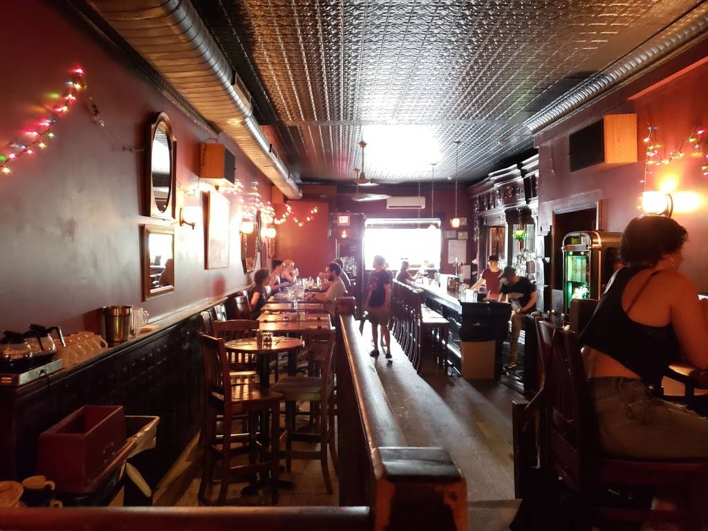 Royal Tavern | restaurant | 937 E Passyunk Ave, Philadelphia, PA 19147, USA | 2153896694 OR +1 215-389-6694