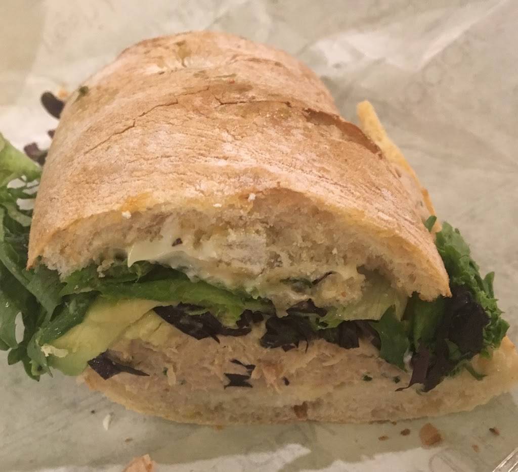 Au Bon Pain | cafe | 703 Main St, Paterson, NJ 07503, USA | 9732784162 OR +1 973-278-4162