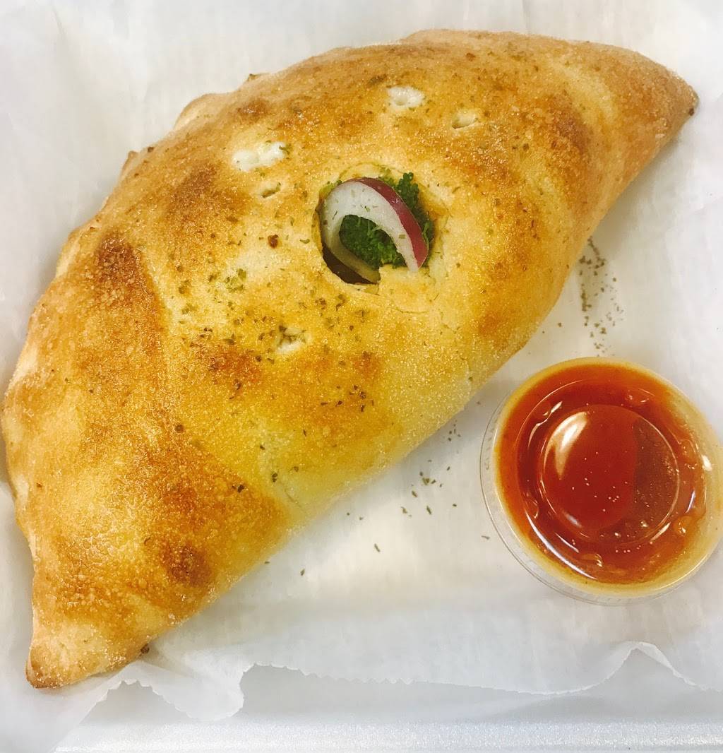 DCarlito Pizza & Pasta | restaurant | 215 Western Ave, Albany, NY 12203, USA | 5184630054 OR +1 518-463-0054