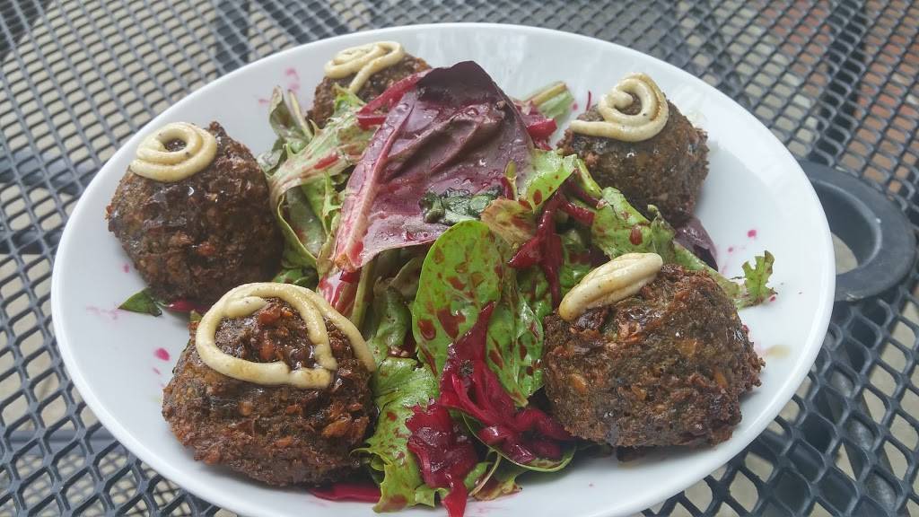 Matbah Mediterranean Cuisine | restaurant | 866 Elm St, Manchester, NH 03101, USA | 6032324066 OR +1 603-232-4066