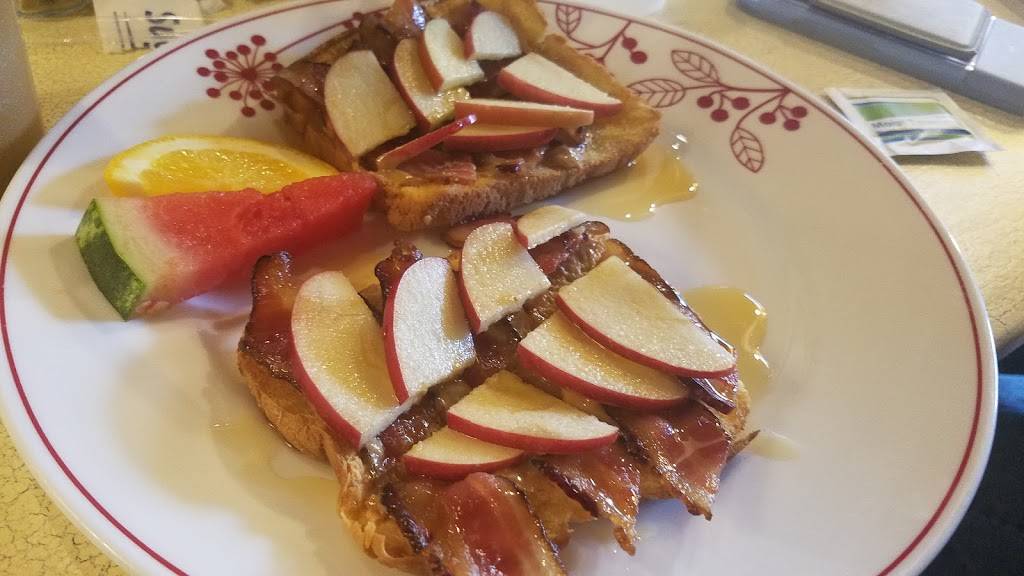 Mama Ds Cafe Mercantile | restaurant | 50 Union St, Boothbay Harbor, ME 04538, USA | 2076333464 OR +1 207-633-3464