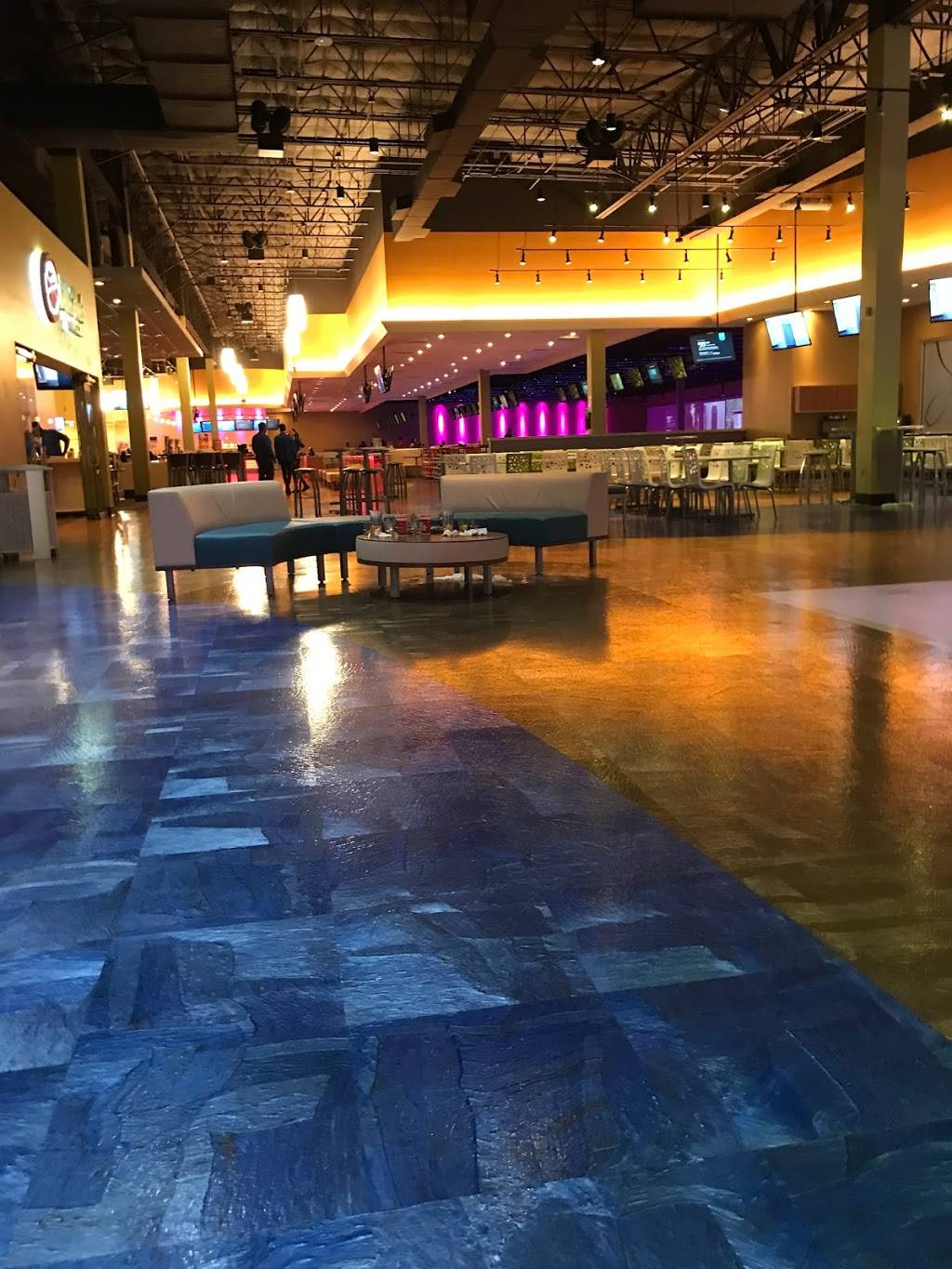 Main Event Katy | restaurant | 24401 Katy Fwy, Katy, TX 77494, USA | 2813944800 OR +1 281-394-4800