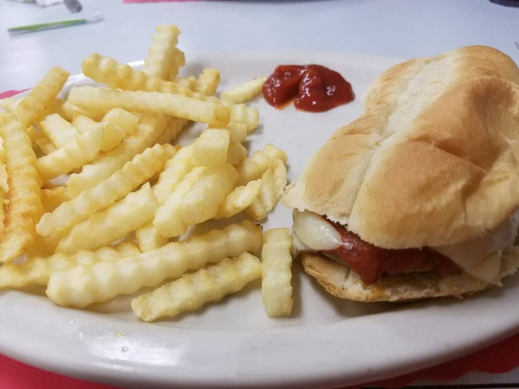 Howies Diner | restaurant | 1049 E Eads Pkwy, Lawrenceburg, IN 47025, USA | 8125370313 OR +1 812-537-0313