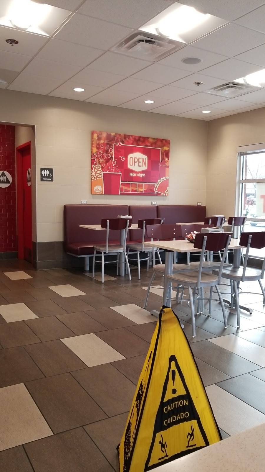 Jack in the Box | restaurant | 6110 Lake Murray Blvd, La Mesa, CA 91942, USA | 6194666080 OR +1 619-466-6080