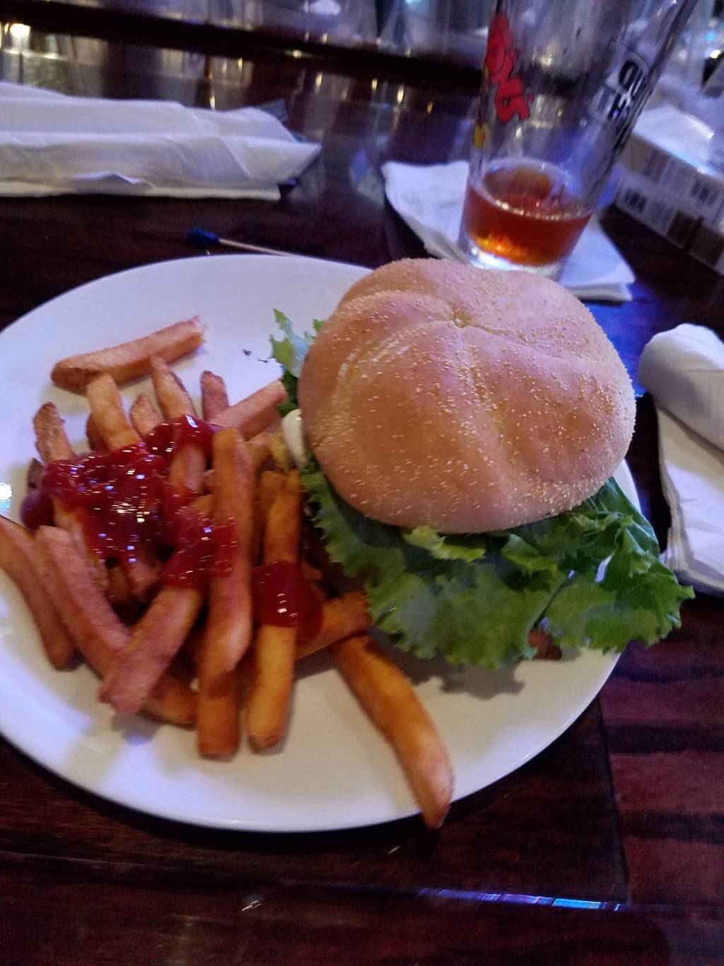 Nortons Eastside Sports Bar | restaurant | 2455 McMullen Booth Rd, Safety Harbor, FL 34695, USA | 7274743717 OR +1 727-474-3717