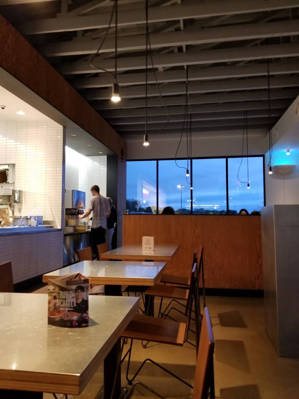 Chipotle Mexican Grill | restaurant | 4512 N Sterling Ave I74, Peoria, IL 61615, USA | 3096818725 OR +1 309-681-8725