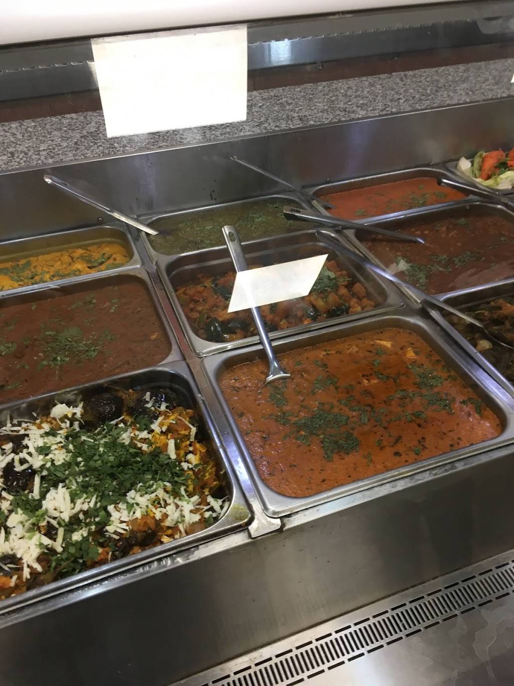 Airport Sweets & Tandoori Restaurant | restaurant | 9899 Airport Rd #6, Brampton, ON L6S 0A9, Canada | 9054581173 OR +1 905-458-1173