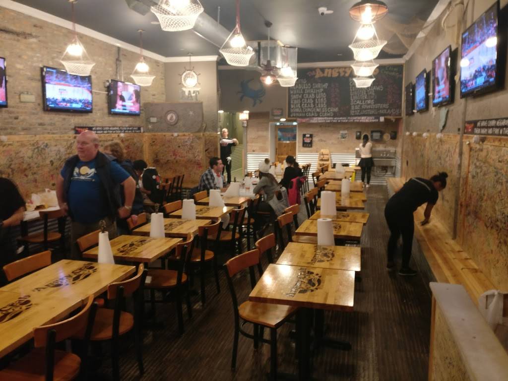 The Angry Crab | restaurant | 5665 N Lincoln Ave, Chicago, IL 60659, USA | 7737846848 OR +1 773-784-6848