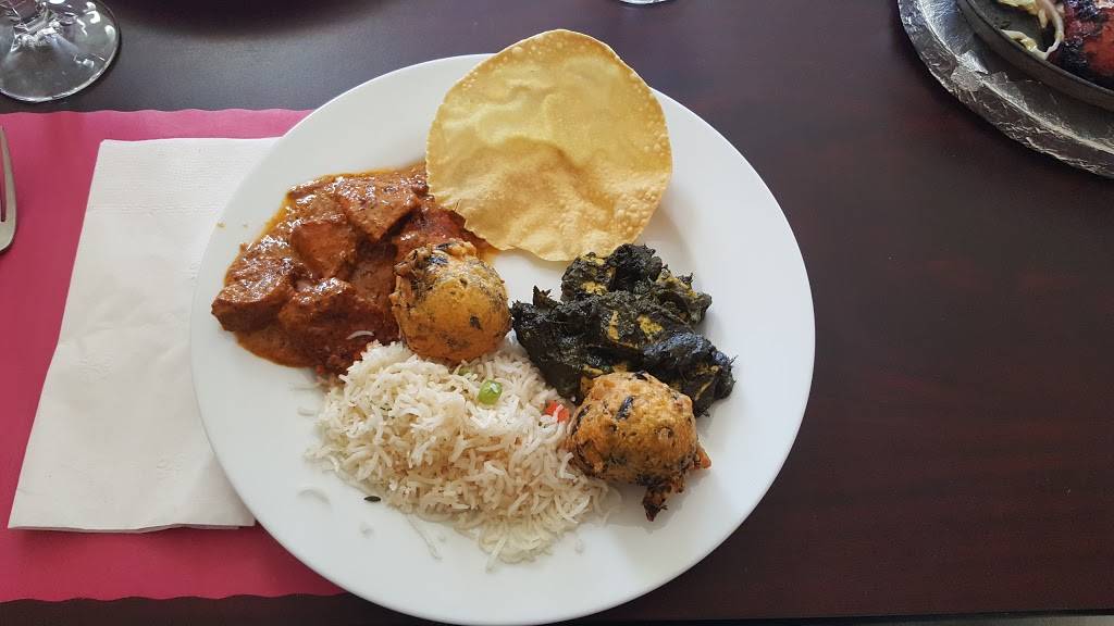 curryhouse Indian & Caribbean cuisine | restaurant | 4 Church St, Carmel Hamlet, NY 10512, USA | 8453067456 OR +1 845-306-7456