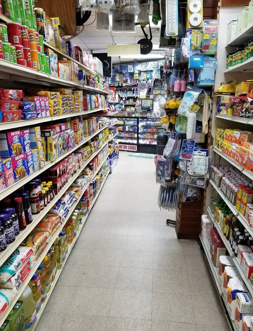 Kennedy Fried Chicken | restaurant | 2057, 229 Broad St, Staten Island, NY 10304, USA | 9178300071 OR +1 917-830-0071