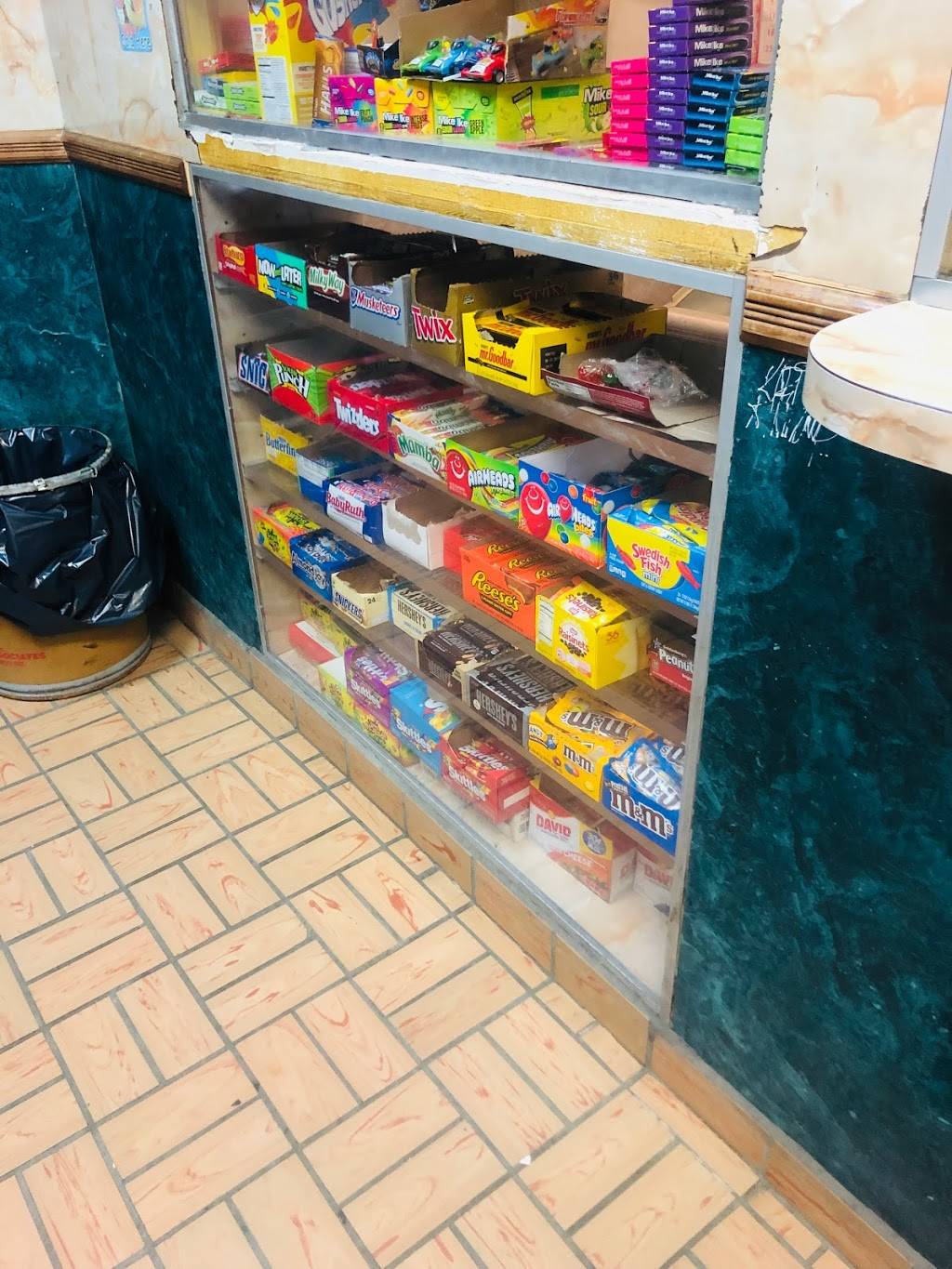 Great Tastes Restaurant | restaurant | 5212 W Girard Ave, Philadelphia, PA 19131, USA | 2158777283 OR +1 215-877-7283