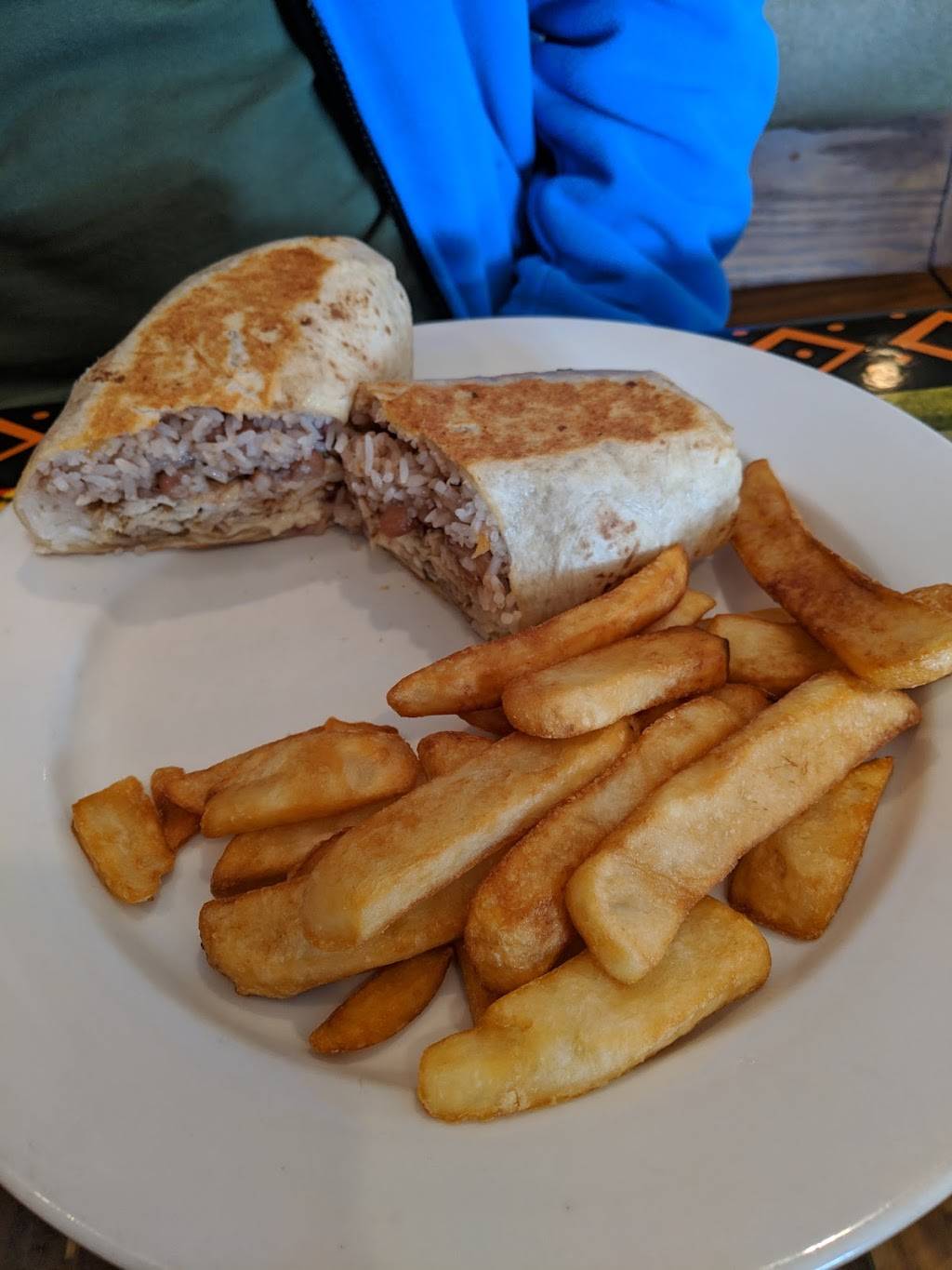 Peru703 Peruvian Fusion & Pisco Bar | restaurant | 5005 Westone, Centreville, VA 20120, USA | 7036573249 OR +1 703-657-3249