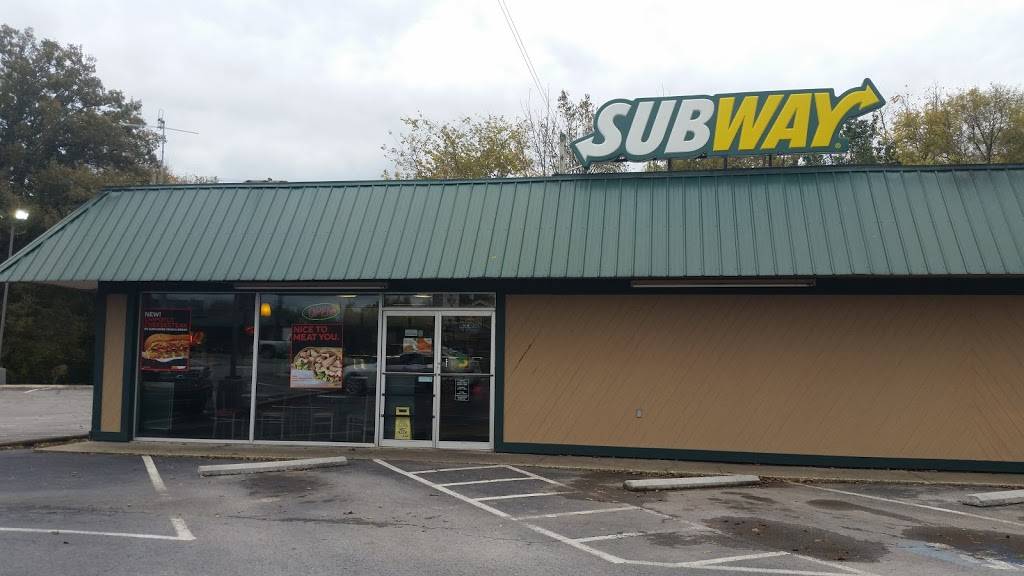 Subway | restaurant | 1108 N Main St, Shelbyville, TN 37160, USA | 9316801299 OR +1 931-680-1299
