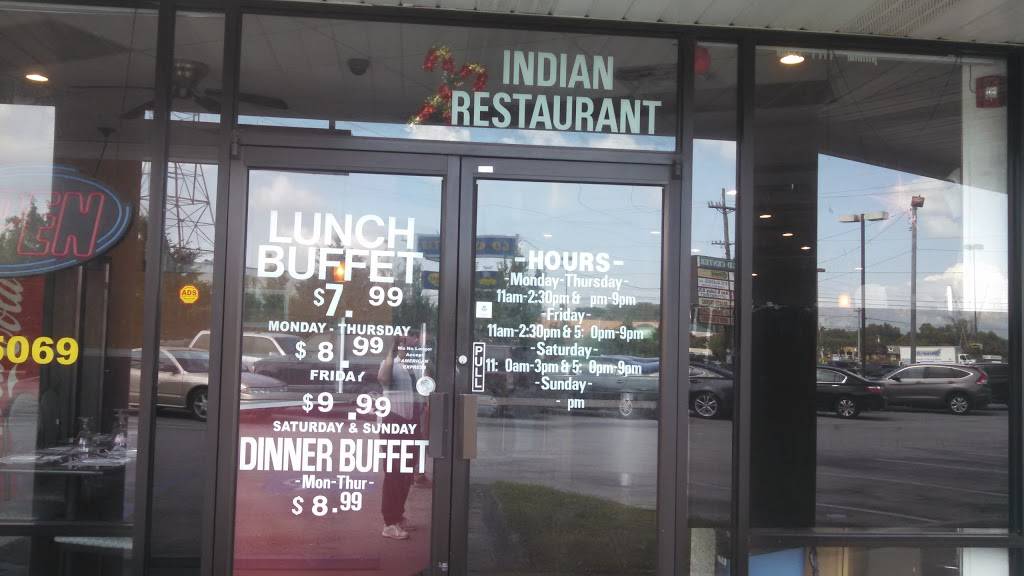 Dosa Hut | restaurant | 6940 Lee Hwy #105, Chattanooga, TN 37421, USA | 4236485069 OR +1 423-648-5069