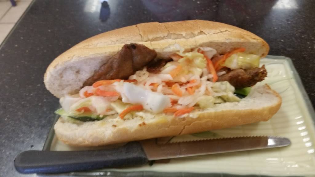 Pho Express | restaurant | 1167 E Alosta Ave, Azusa, CA 91702, USA | 6263352023 OR +1 626-335-2023