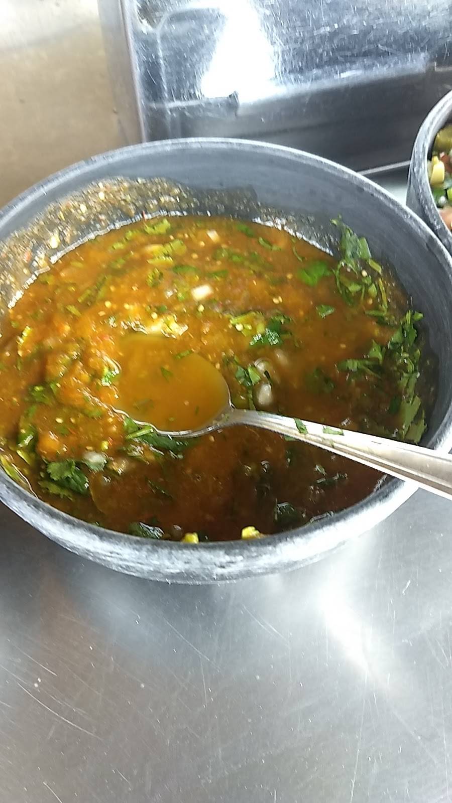 Tacos La Palmera | restaurant | 22800, Calle Diez 911, Zona Centro, 22800 Ensenada, B.C., Mexico | 016461193926 OR +52 646 119 3926