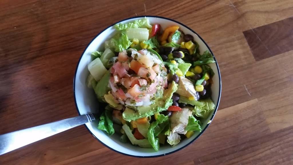 Karma Juice Bar & Eatery | restaurant | 209 1st St NE, St. Petersburg, FL 33701, USA | 7278964000 OR +1 727-896-4000