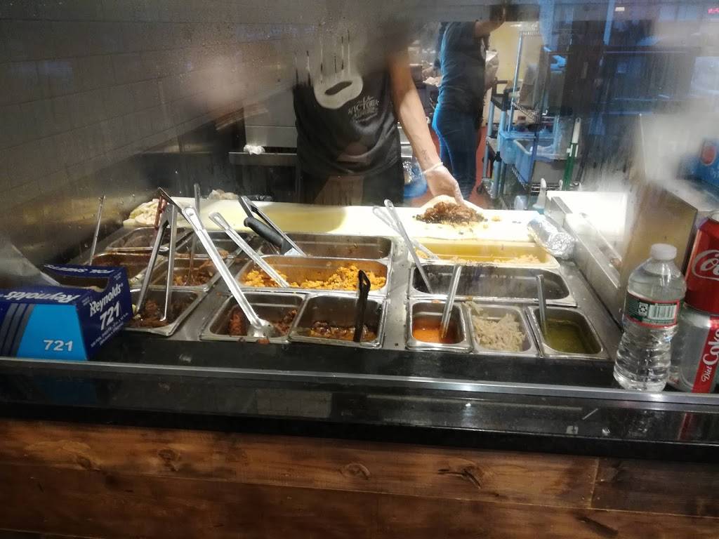 La Victoria Taqueria | restaurant | 12 Medford St, Arlington, MA 02474, USA | 7818595503 OR +1 781-859-5503