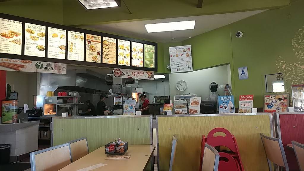 Del Taco | meal takeaway | 2000 Riverside Ave, Rialto, CA 92377, USA | 9098779700 OR +1 909-877-9700