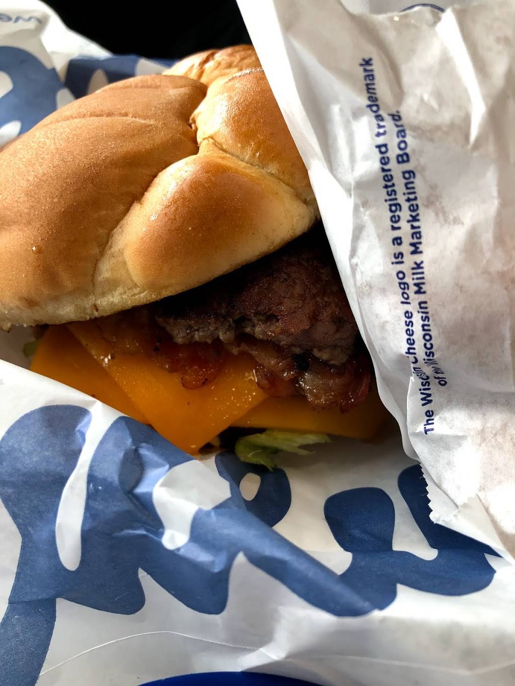 Culvers | restaurant | 818 N 12th St, Murray, KY 42071, USA | 2707612858 OR +1 270-761-2858