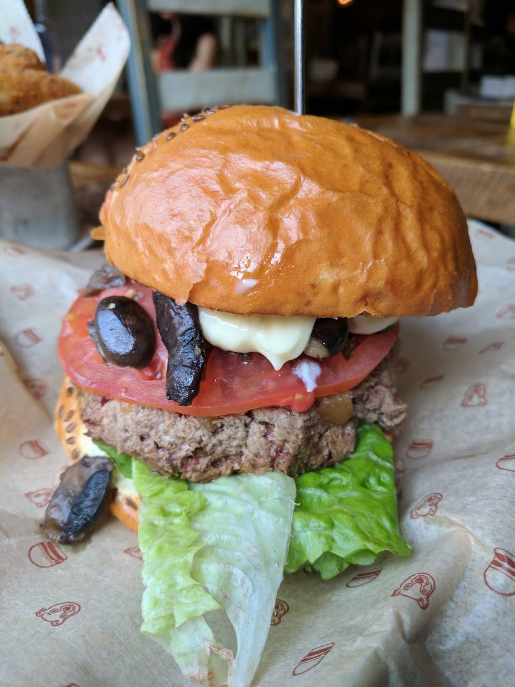 Bareburger | restaurant | 535 LaGuardia Pl, New York, NY 10012, USA | 2124778125 OR +1 212-477-8125