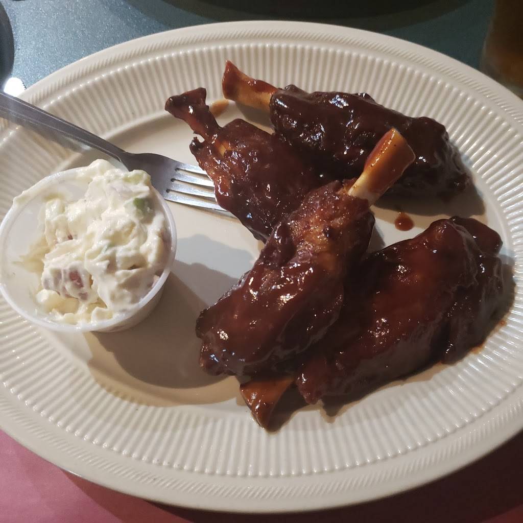 Back Street BBQ | restaurant | 75 Dieskau St, Lake George, NY 12845, USA | 5186853183 OR +1 518-685-3183