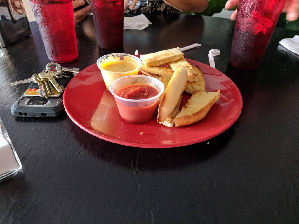 Mamas Pizza | restaurant | 1526 N Green St, Henderson, KY 42420, USA | 2708300101 OR +1 270-830-0101