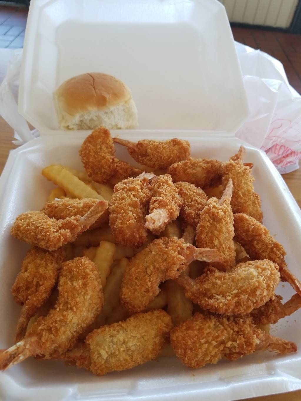 Yums Subs | restaurant | 4571 Elvis Presley Blvd, Memphis, TN 38116, USA | 9013969867 OR +1 901-396-9867