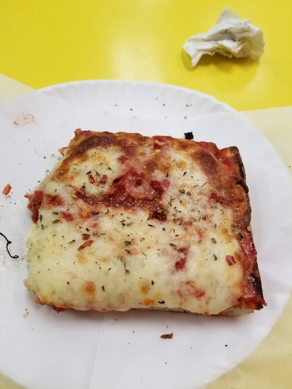 X-tra Cheese Pizza | restaurant | 14720 Northern Blvd, Flushing, NY 11354, USA | 7189613122 OR +1 718-961-3122