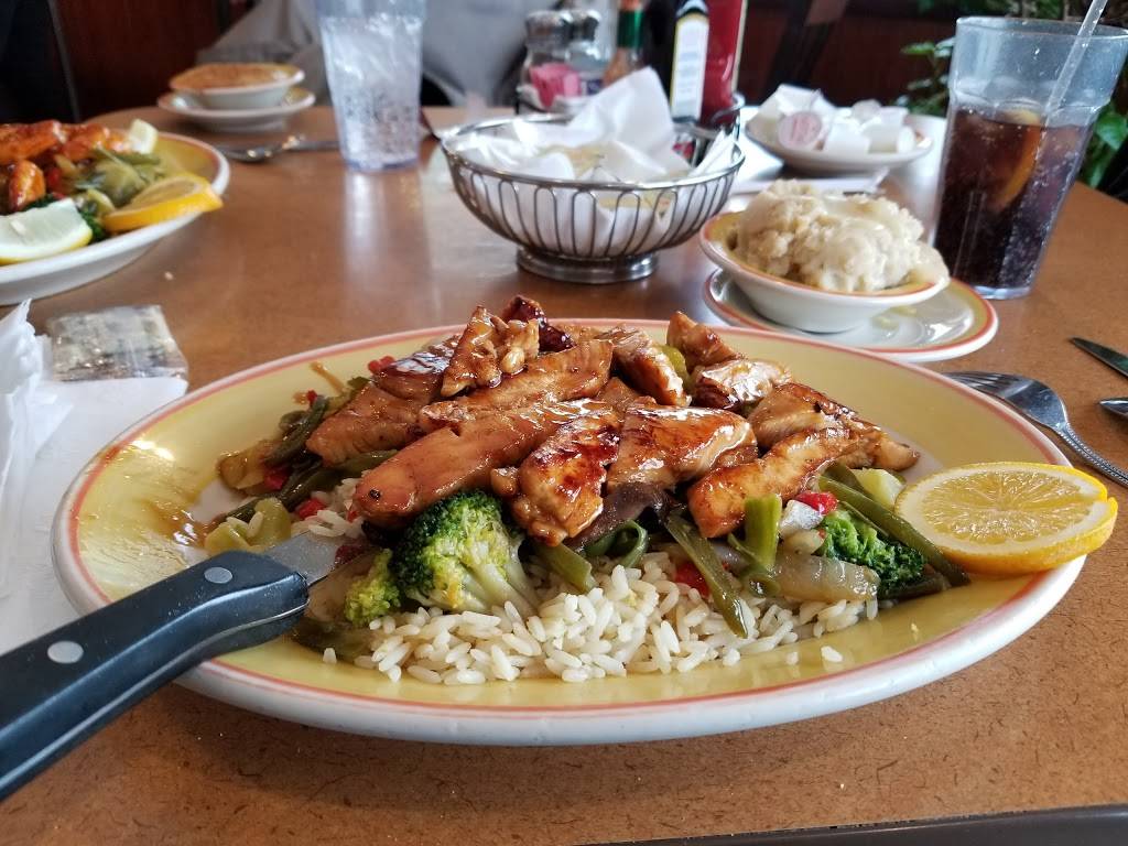 Temple Family Restaurant | restaurant | 4949 N 5th Street Hwy, Temple, PA 19560, USA | 6109293340 OR +1 610-929-3340