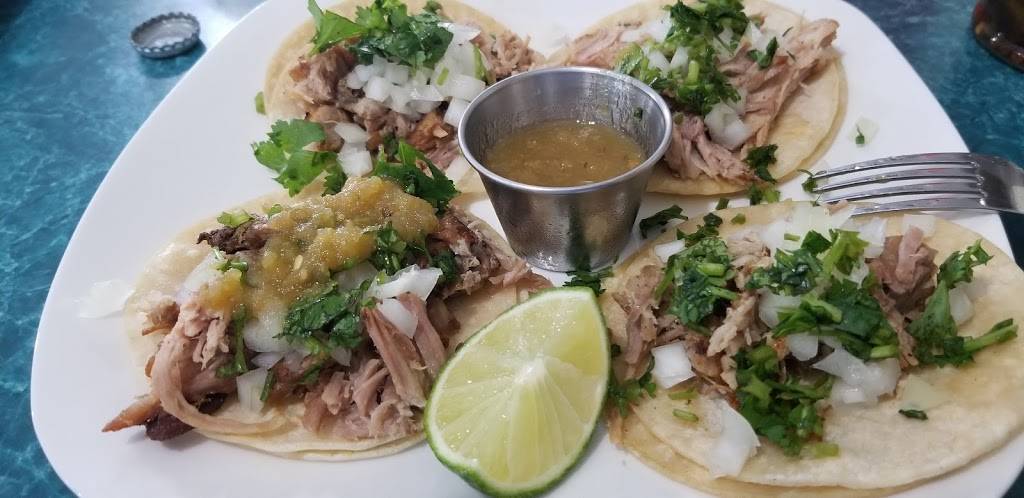 Latin Corner Tu Esquina Latina | restaurant | 15525 Shady Hills Rd, Spring Hill, FL 34610, USA | 7273790608 OR +1 727-379-0608