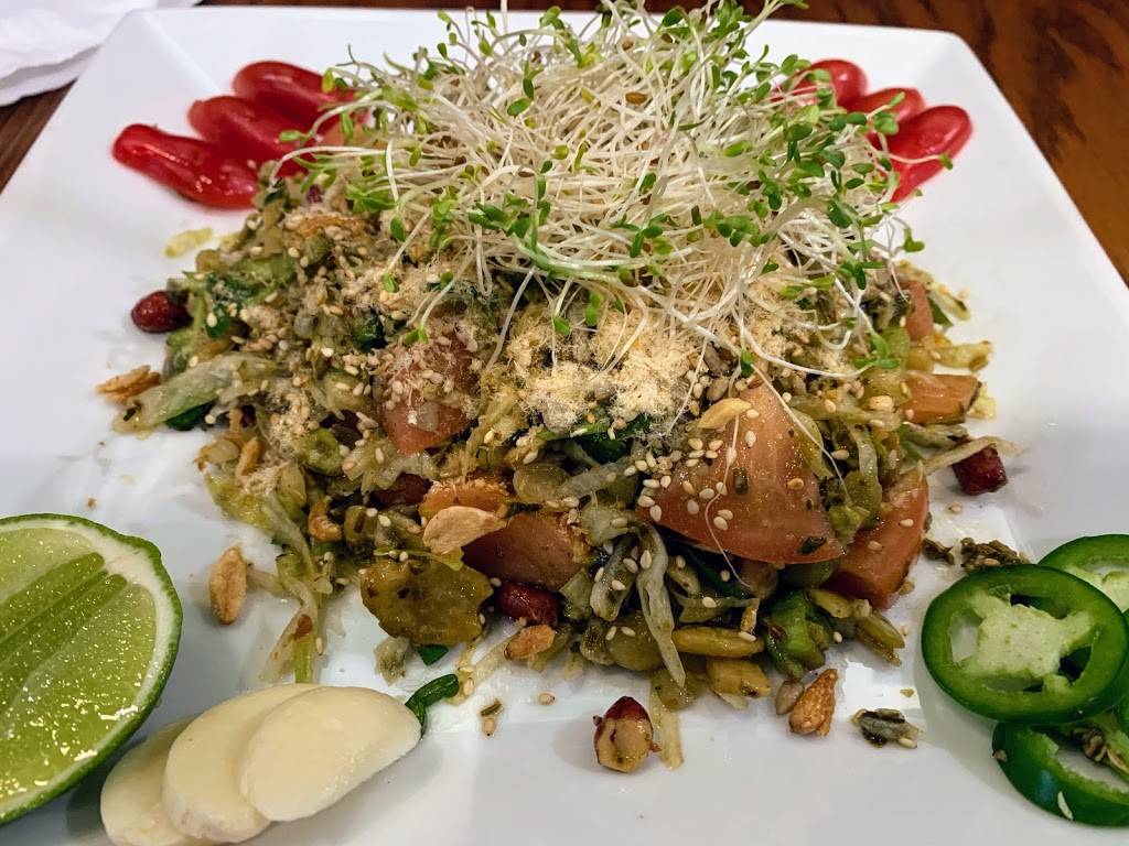 Inlay Burmese Kitchen | restaurant | 500 E Round Grove Rd #315, Lewisville, TX 75067, USA | 2145139695 OR +1 214-513-9695