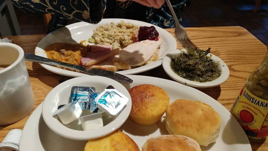 Cracker Barrel Old Country Store | restaurant | 4680 Lenoir Ave, Jacksonville, FL 32216, USA | 9042967530 OR +1 904-296-7530