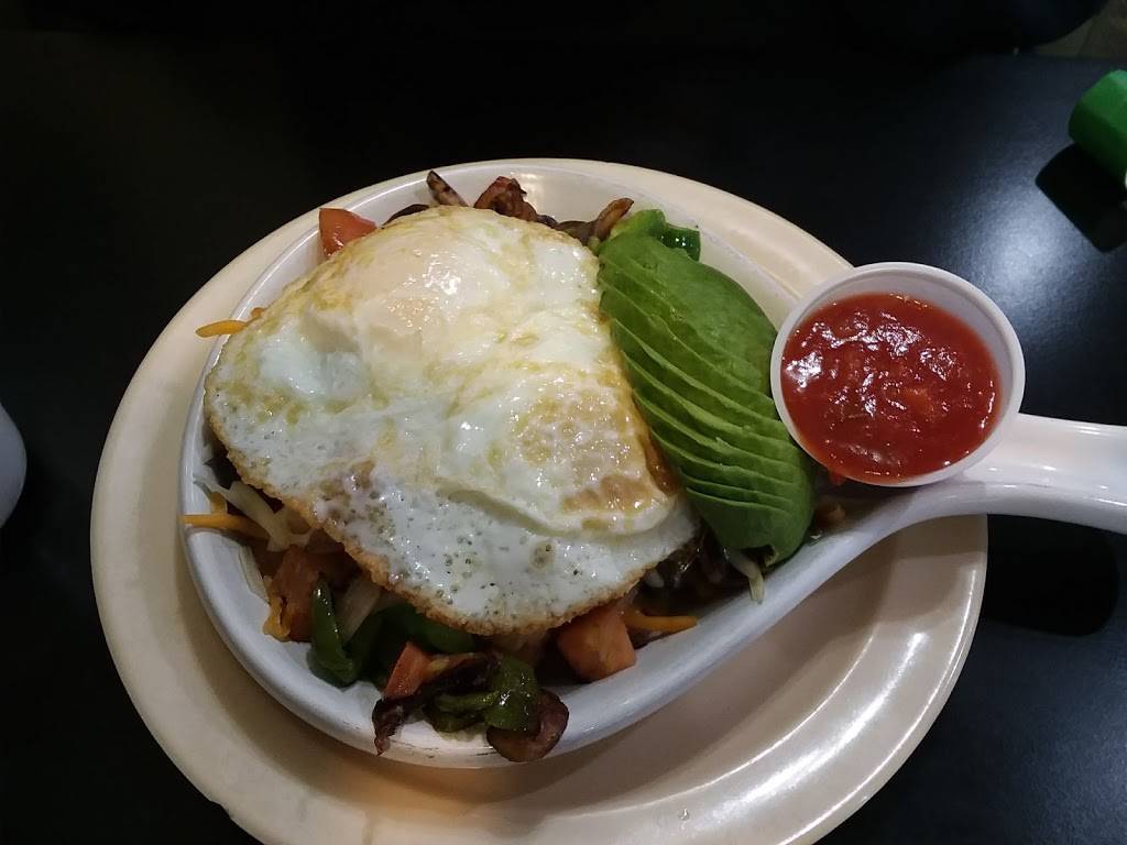 Silver Skillet Family Diner | restaurant | 8228 E 61st St suite 114, Tulsa, OK 74133, USA | 9189403888 OR +1 918-940-3888