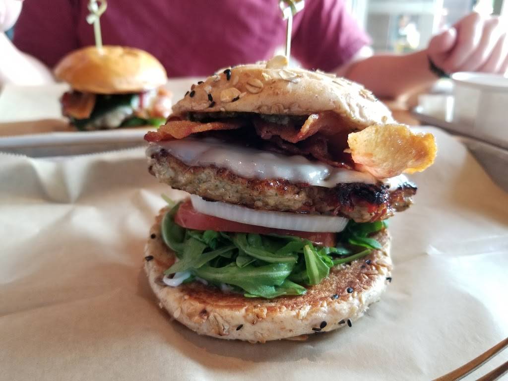 Hopdoddy Burger Bar | restaurant | 3030 El Camino Real, Tustin, CA 92782, USA | 7145052337 OR +1 714-505-2337