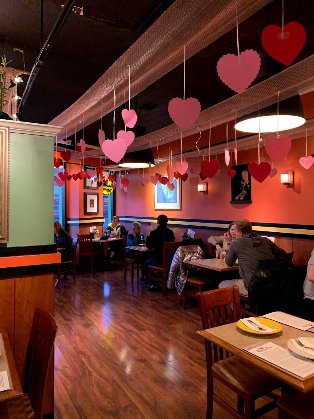 ChaBa Thai | restaurant | 5810 NE Sandy Blvd, Portland, OR 97213, USA | 5032823970 OR +1 503-282-3970